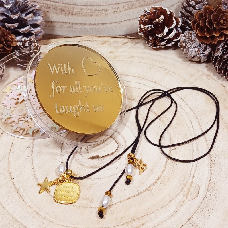 Γούρι Κολιέ σε κουτάκι Plexiglass – Δώρο για Δασκάλες & Καθηγήτριες