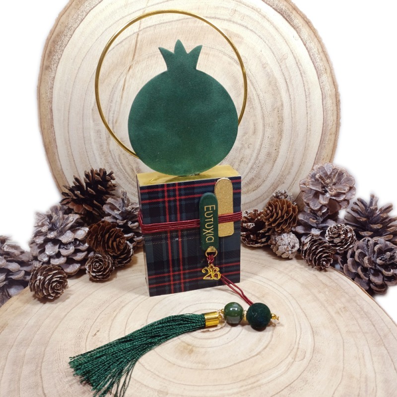 Χειροποίητο επιτραπέζιο γούρι βελούδινο ρόδι πράσινο 