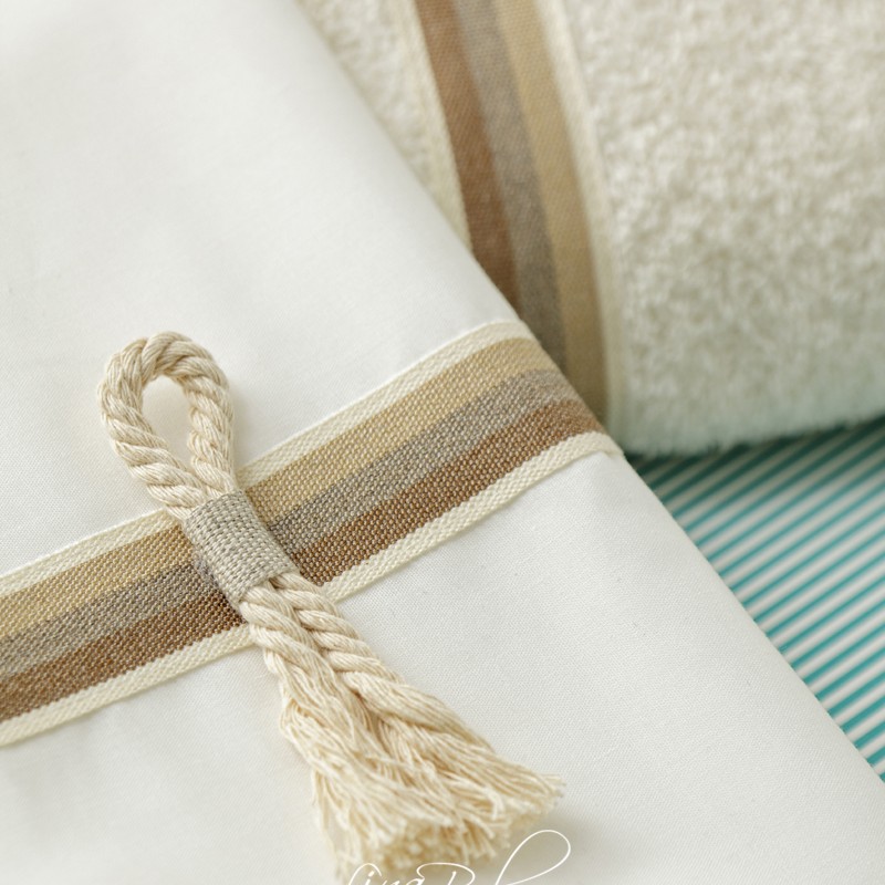 Λαδόπανα Βάπτισης Αγοριού – Εκρού με Ριγέ Τρέσα & Κορδόνι