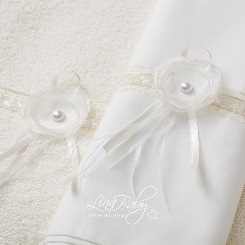 Λαδόπανα Βάπτισης “Erica” – Εκρού με Παγιέτες, Λουλούδι & Φτερά