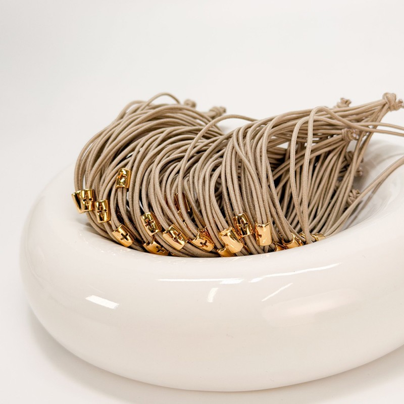 Μαρτυρικό Βραχιόλι Βάπτισης Μπεζ Ελαστικό Κορδόνι με Επιχρυσωμένο Σταυρό