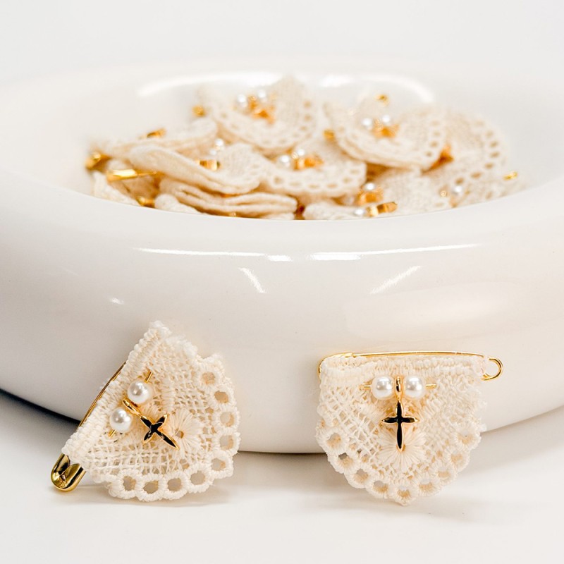 Μαρτυρικό Πέτου Δαντέλα με Επιχρυσωμένο Σταυρό & Πέρλες