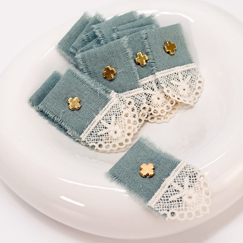 Μαρτυρικό Πέτου με Βεραμάν Τρέσα, Δαντέλα & Επιχρυσωμένο Σταυρό