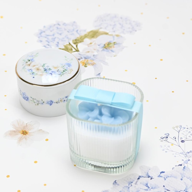 Πορσελάνινη Μπιζουτιέρα με Γαλάζια & Λευκά Λουλούδια – Κομψή Μπομπονιέρα