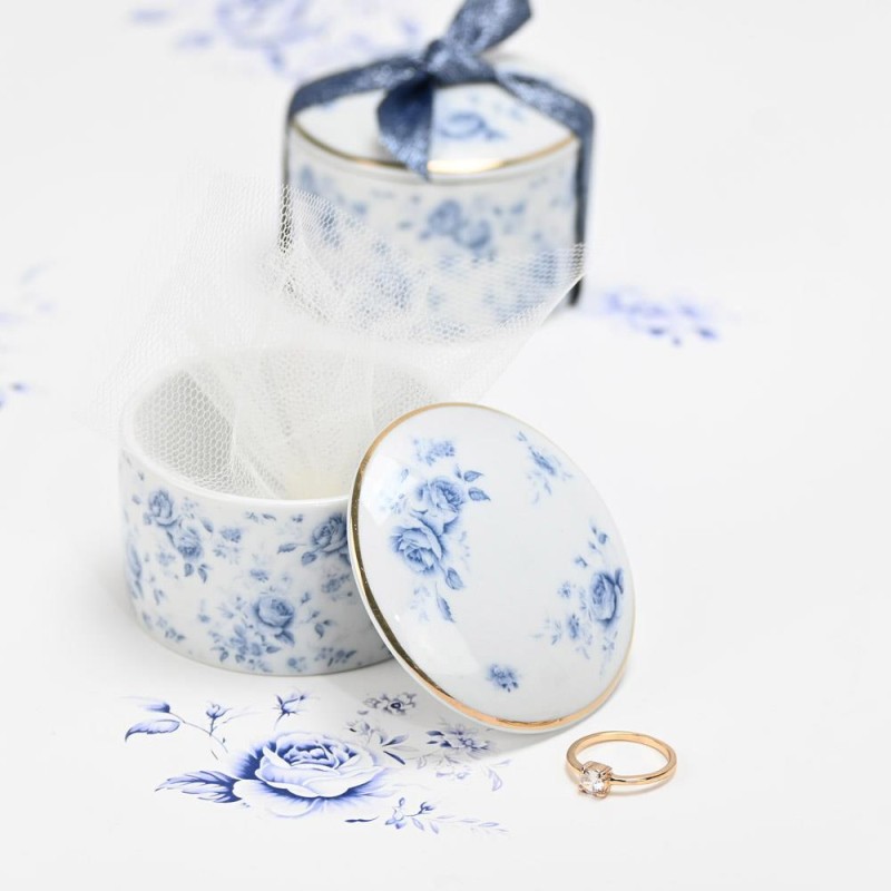 Πορσελάνινη Μπιζουτιέρα με Μπλε Λουλούδια – Κλασική Επιλογή για Γάμο & Βάπτιση