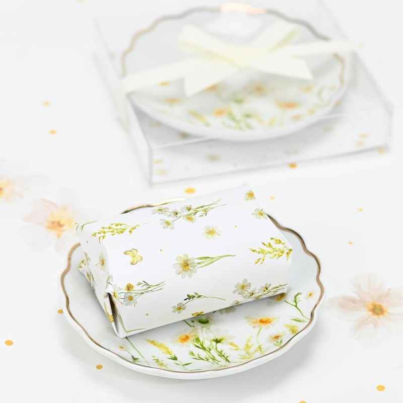 Μπομπονιέρα Βάπτισης Αρωματικό Σαπούνι με Λευκά & Κίτρινα Λουλουδάκια