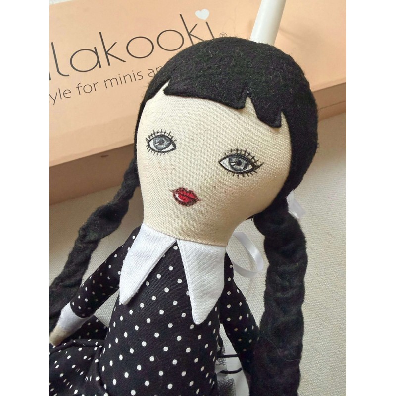 Πασχαλινή Λαμπάδα Lala Doll Γουέντυ – Η Εκκεντρική